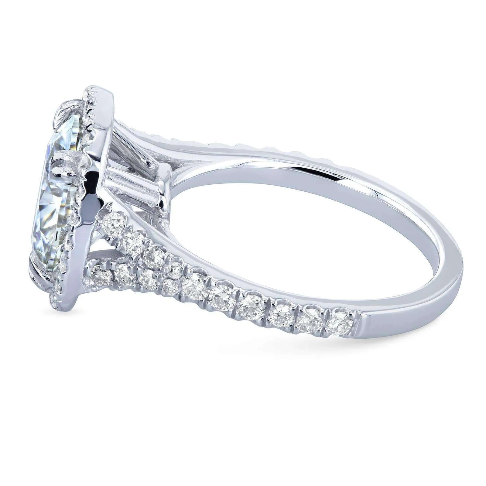 3-5/8ct.tw Round Halo Ring