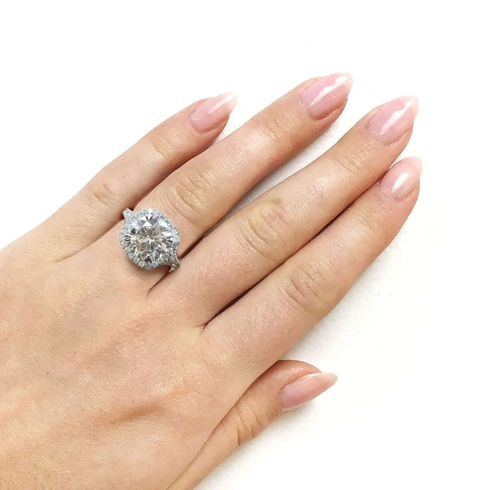 3-5/8ct.tw Round Halo Ring