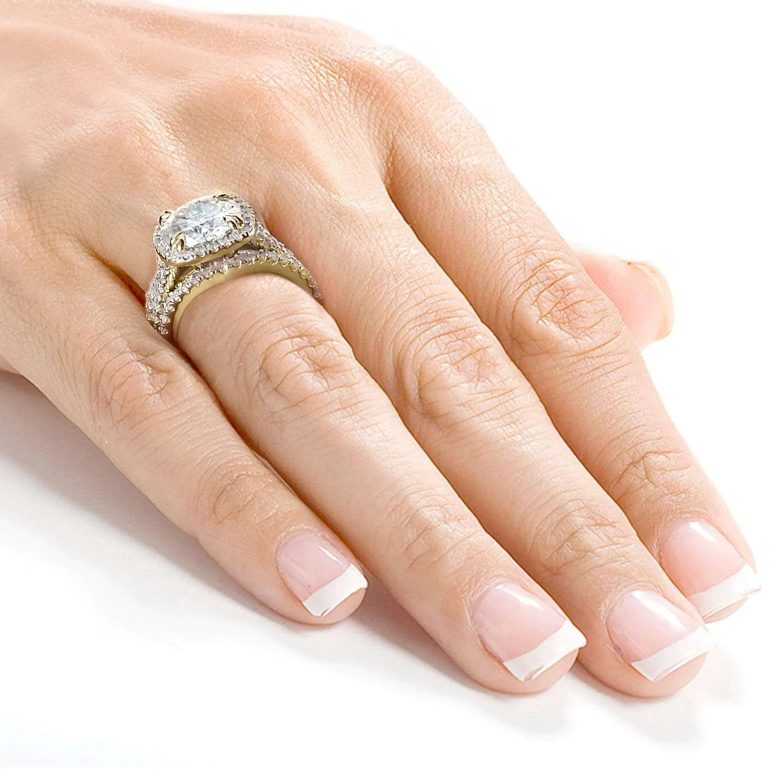 4ct.tw Round Halo Bridal Set