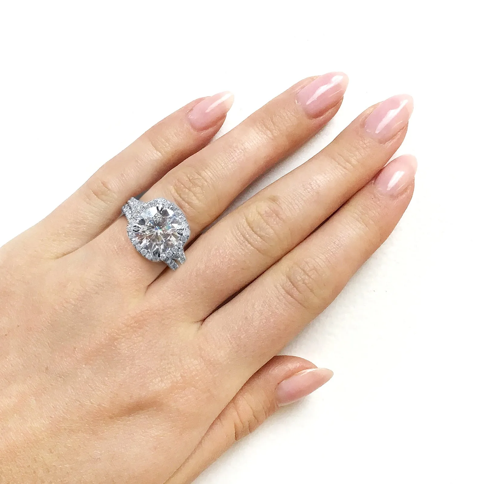 4ct.tw Round Halo Bridal Set