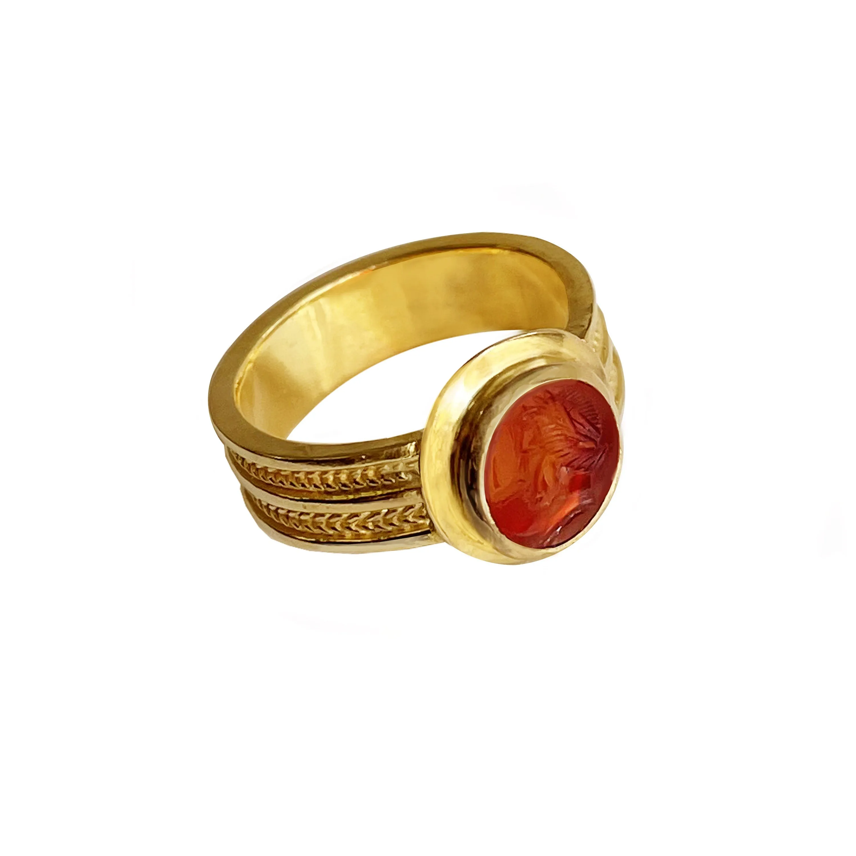 Authentic Roman Carnelian Intaglio 18Kt Gold Ring depicting God Apollo, symbol of Beauty