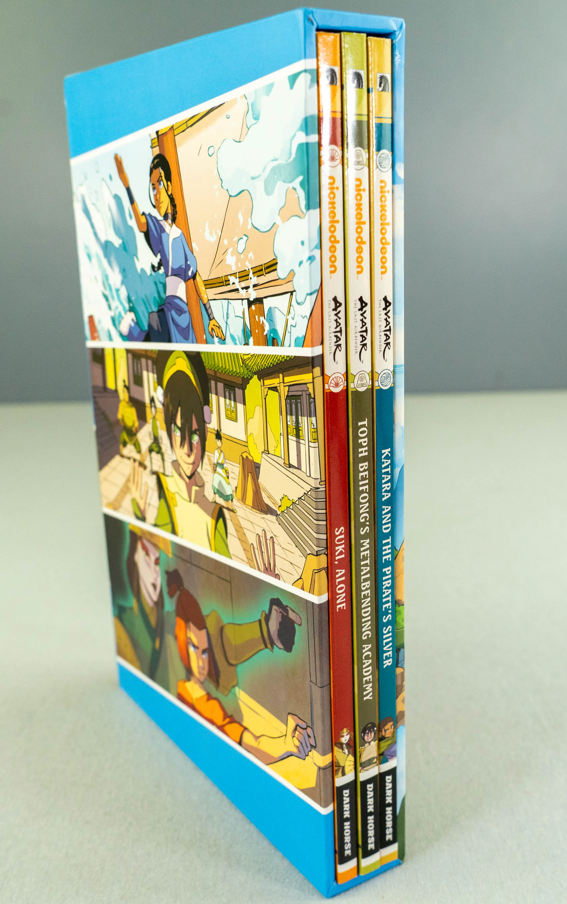 Avatar: The Last Airbender Team Treasury Boxed Set 3x Comics  Poster Dark Horse