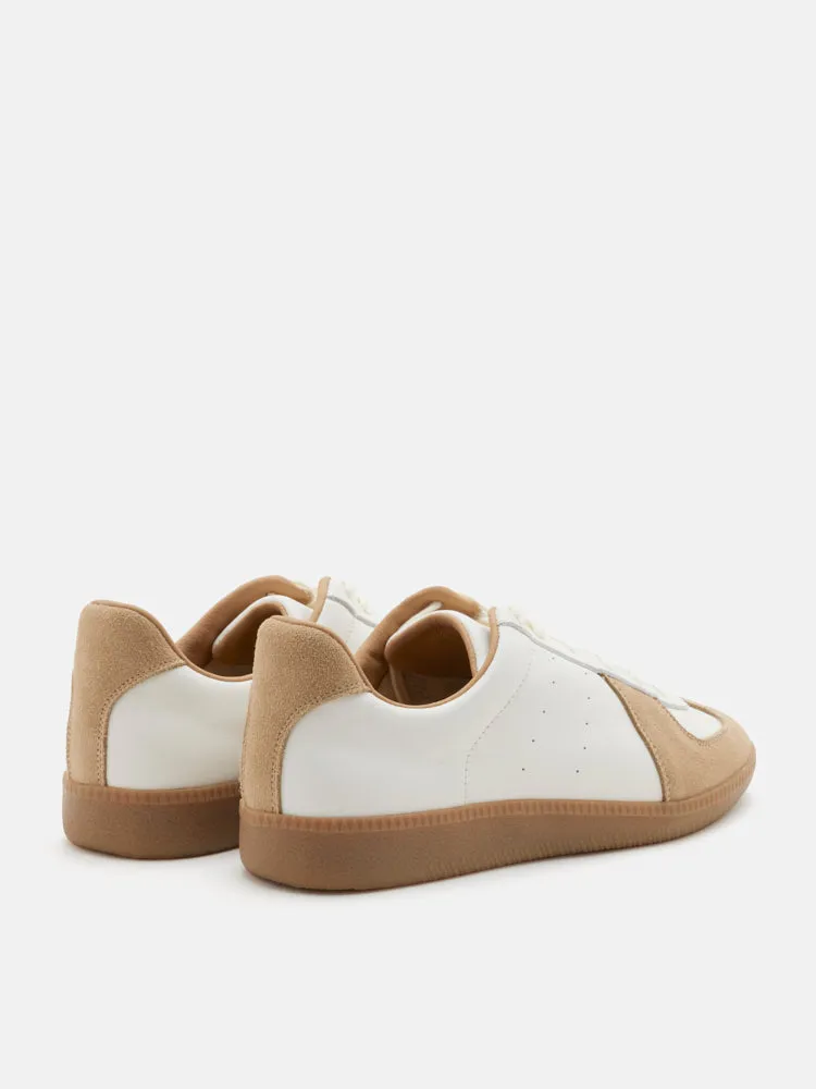 Caryn Lace Up Low Top Sneakers