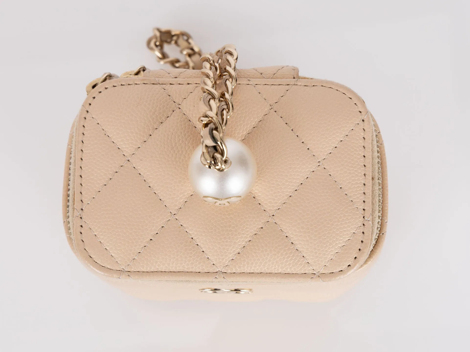 Chanel 2021 Caviar Iridescent Pearl Mini Vanity
