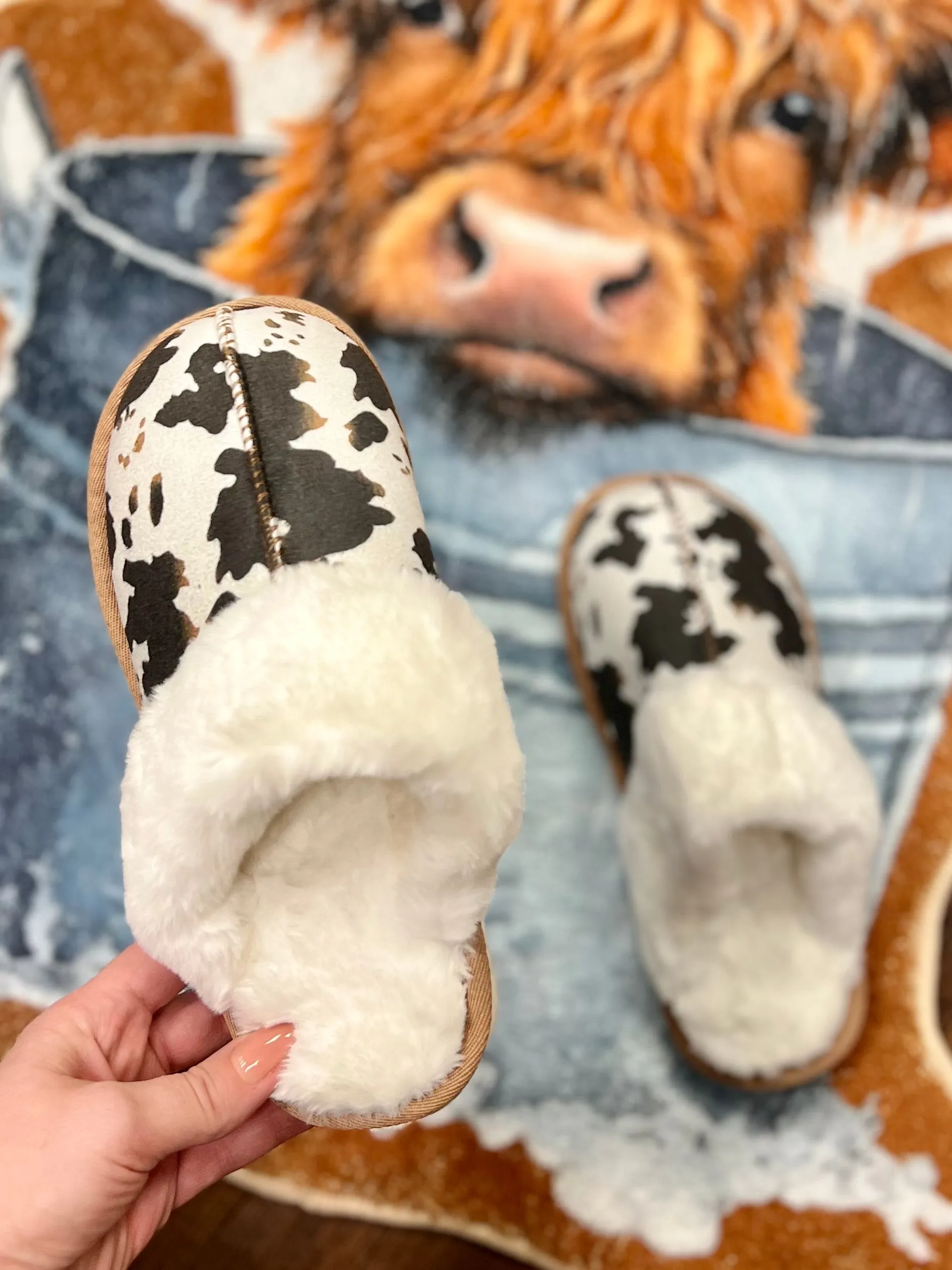 Comfy Cow Print Slippers