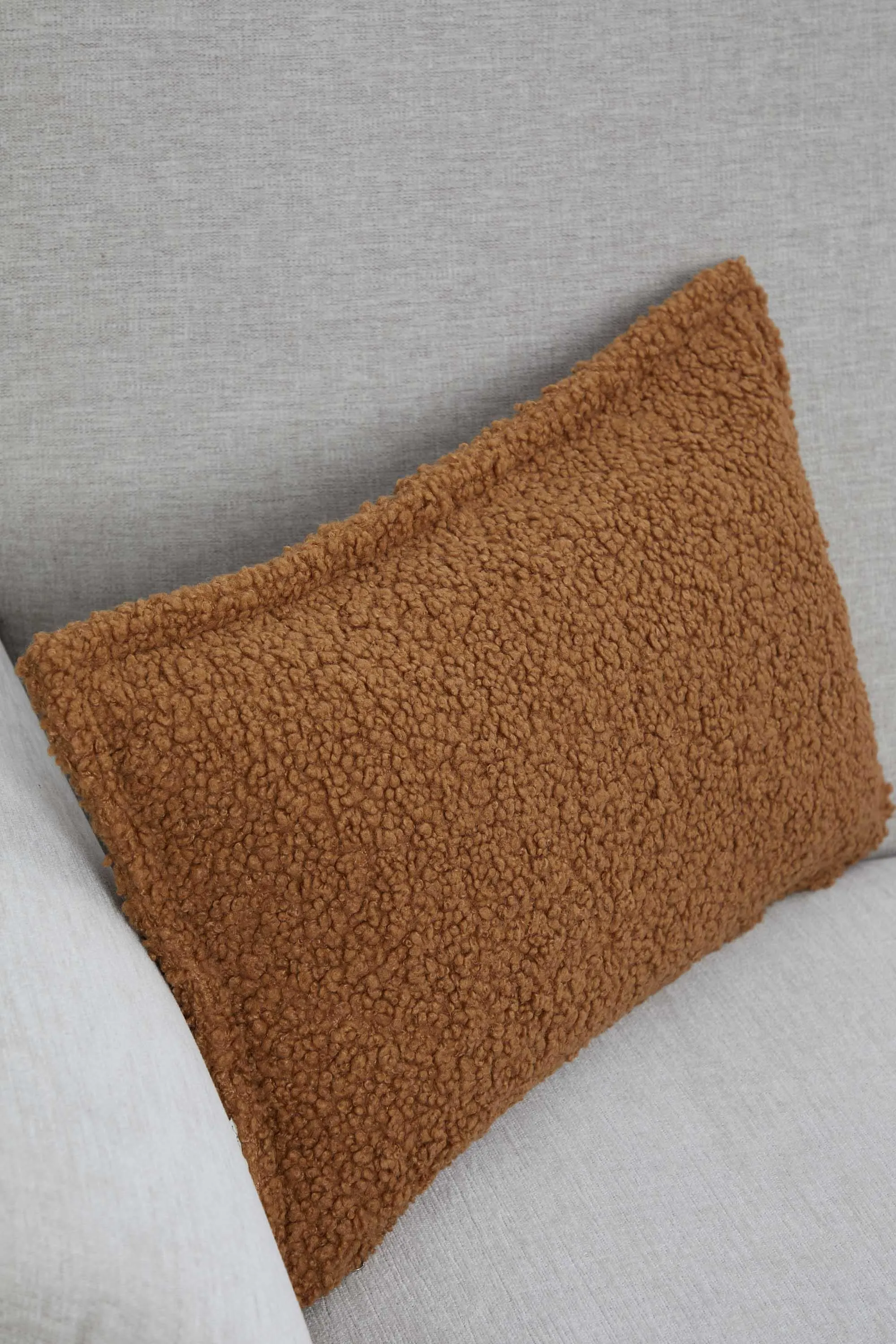 Cozy Teddy Lumbar Pillow Cover with Extremely Soft Touch, 20x12 Inches Plush Textured Cushion Cover for Living Room and Bedroom Decors,K-308