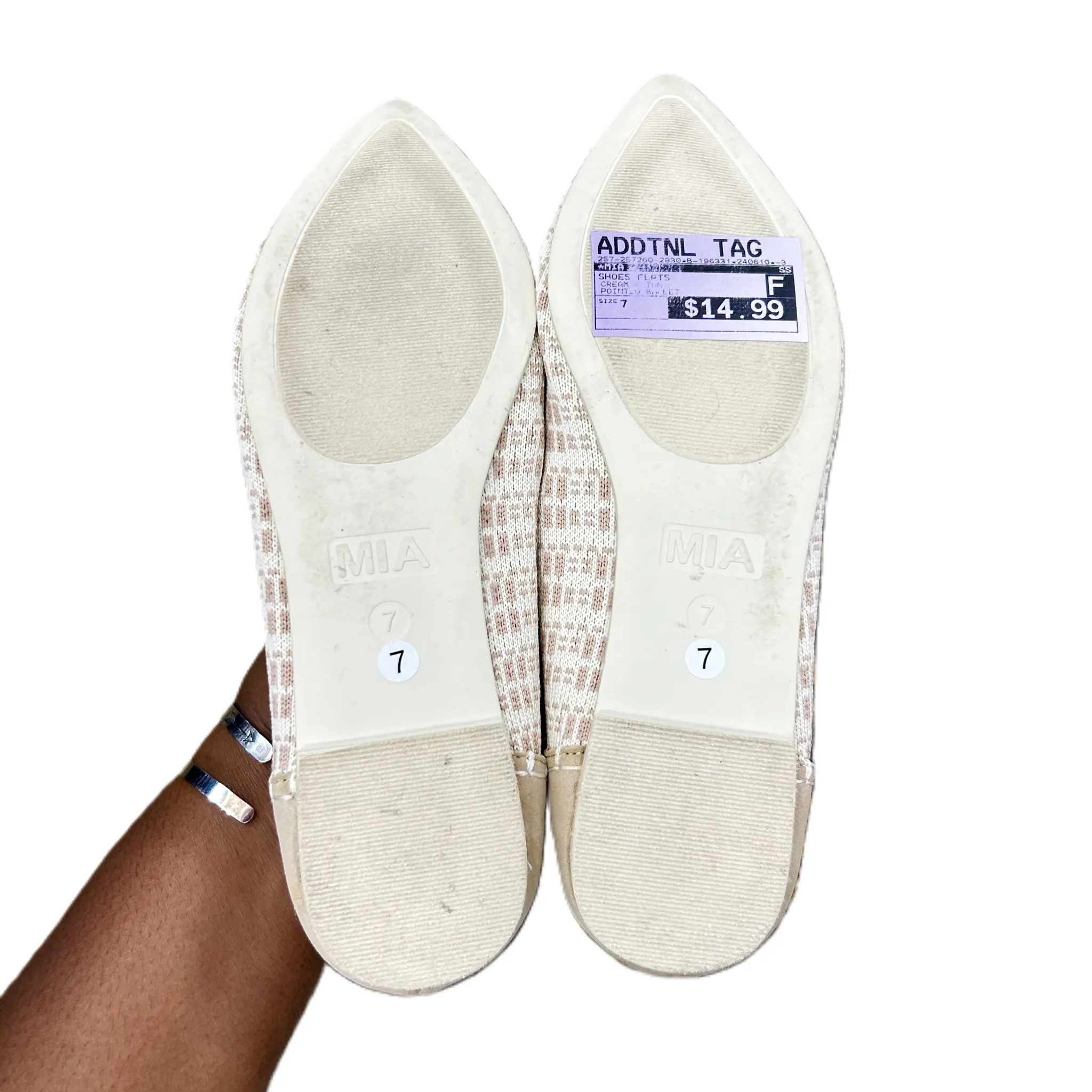 Cream & Tan Shoes Flats By Mia, Size: 7
