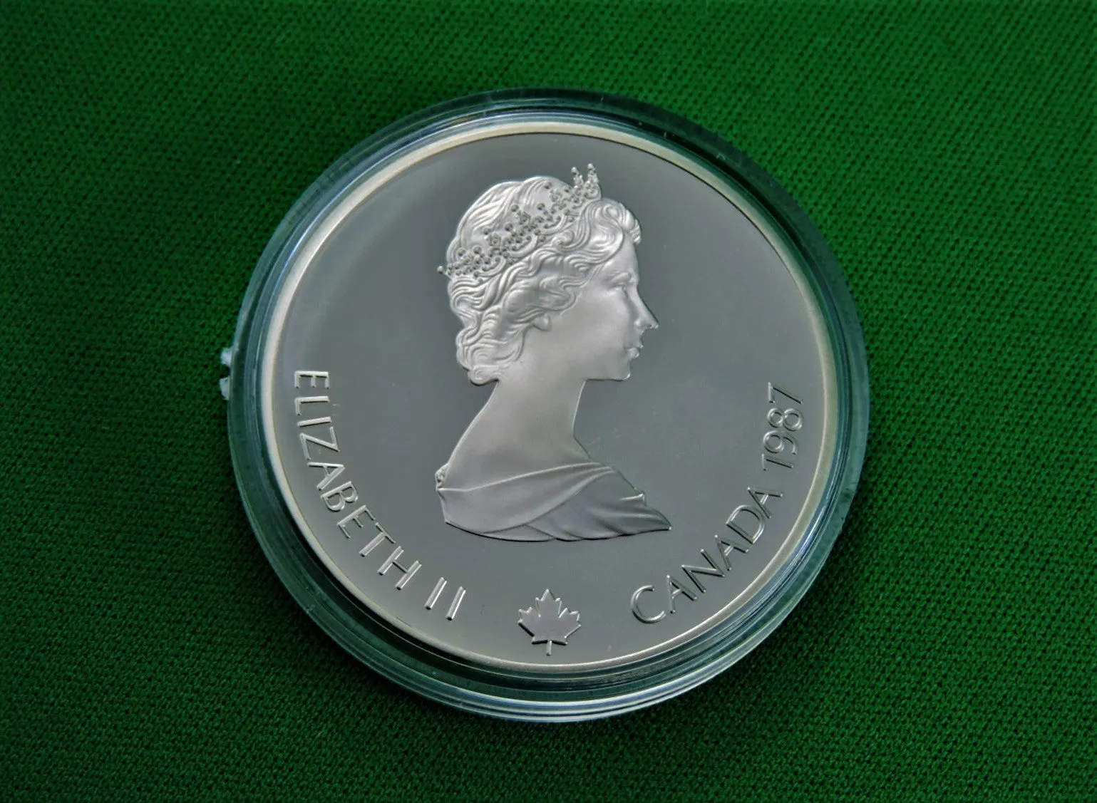 Currency - Silver Coin - $20 - 1987 - RCM - Olympic Winter Games - Coin 7 - Figure Skating