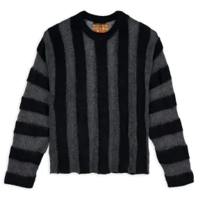 FUZZY THREADBARE SWEATER